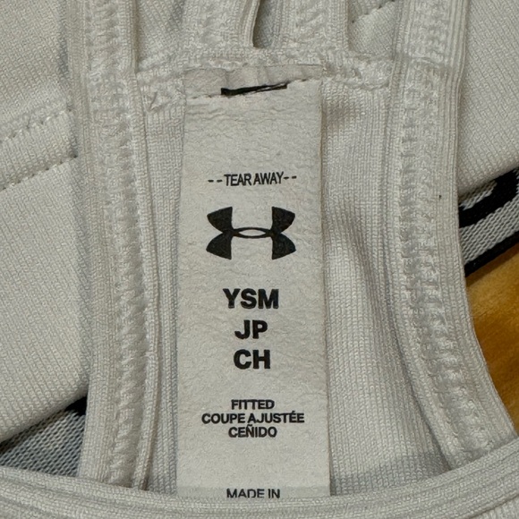 Under Armour Girl's Heat Gear Sports Bra - Gently Used - Picture 3 of 3